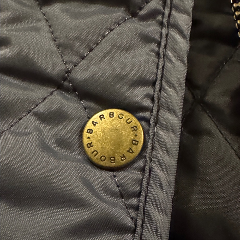 Barbour
Summer Liddesdale Gilet Quilted Vest NWOT - Picture 14 of 16